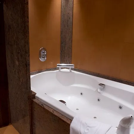A Casa Canut Gastronomic Szálloda 5*