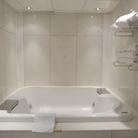 A Casa Canut Gastronomic Szálloda 5*
